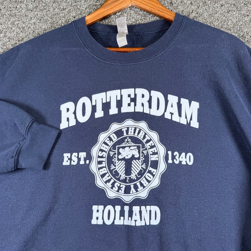 Gildan Heavy Blend Rotterdam Holland Graphic Sweatshirt Navy Blue L